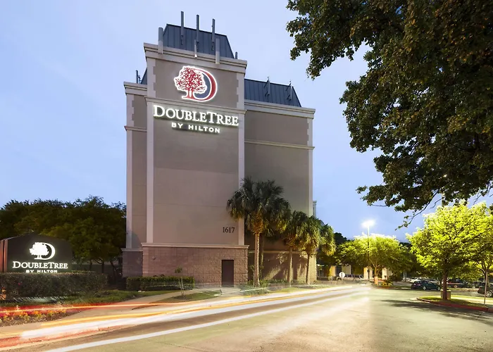 Doubletree By Hilton Austin-University Area